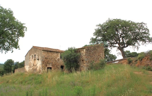 4 soveværelse Finca/Landehus til salg i Darnius - € 450.000 (Ref: 9136682)