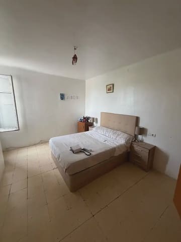 9 slaapkamer Huis te koop in Móra la Nova - € 125.000 (Ref: 10062432)