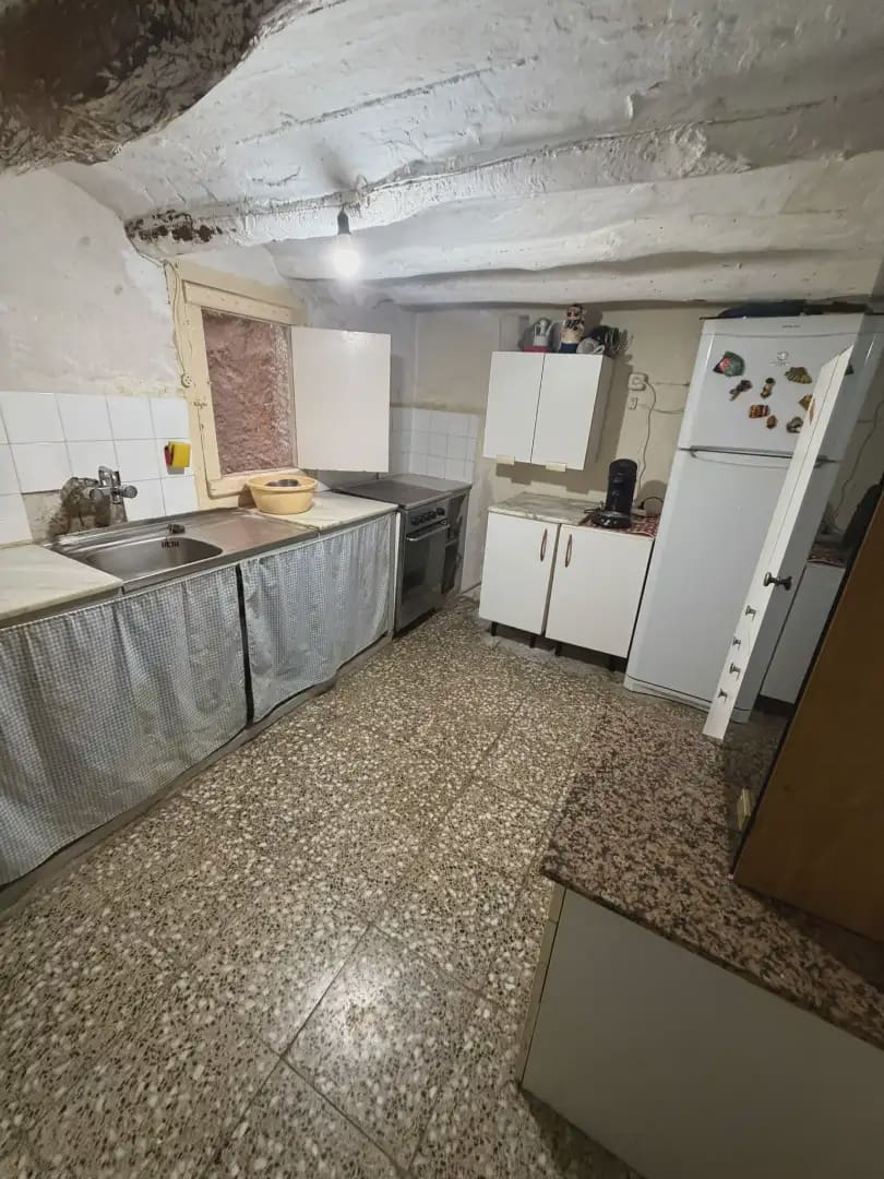 5 Zimmer Haus zu verkaufen in Garcia - 59.000 € (Ref: 10077273)