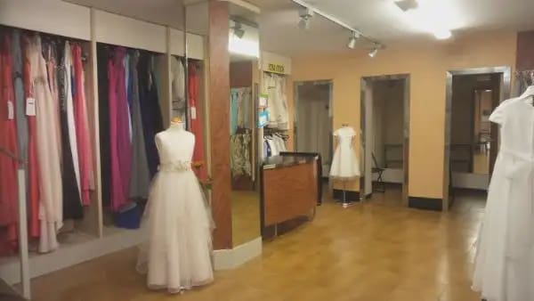 Commercieel te huur in Mora d'Ebre - € 450 (Ref: 9781126)