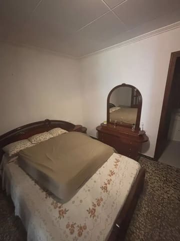 3 soverom Hus til salgs i Falset - € 75 000 (Ref: 9781128)