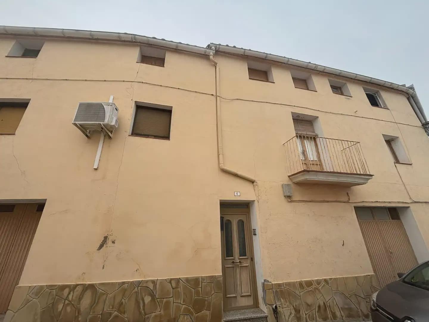 3 Zimmer Reihenhaus zu verkaufen in Corbera d'Ebre mit Garage - 70.000 € (Ref: 9781134)