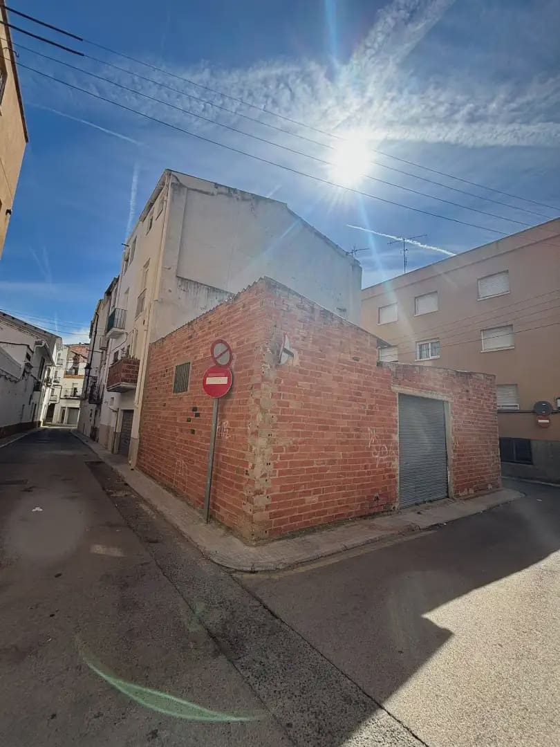 Garage à vendre à Mora la Nova - 23 000 € (Ref: 9781138)