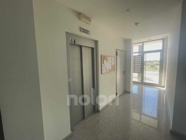 2 soveværelse Lejlighed til salg i Deltebre med swimmingpool - € 125.000 (Ref: 9781140)