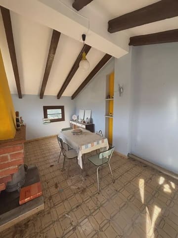 Finca/Landehus til salg i Garcia - € 75.000 (Ref: 9781141)