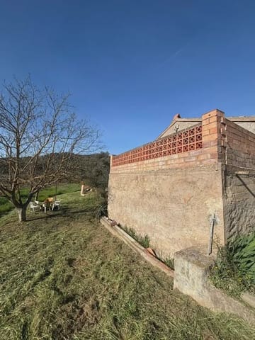 Finca/Landehus til salg i Garcia - € 75.000 (Ref: 9781141)