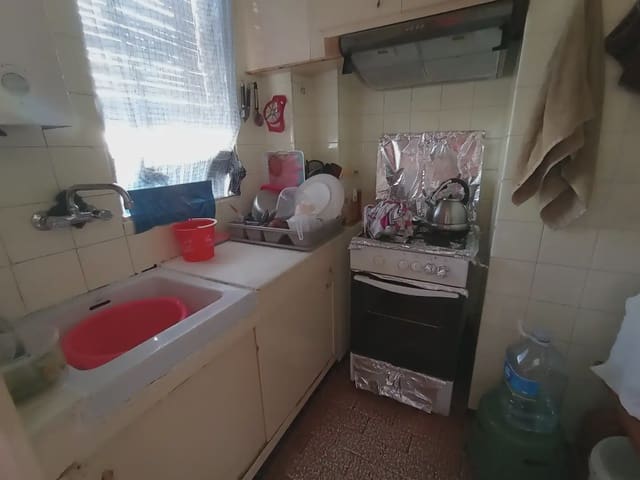 3 slaapkamer Flat te koop in Móra d'Ebre - € 44.000 (Ref: 9781142)