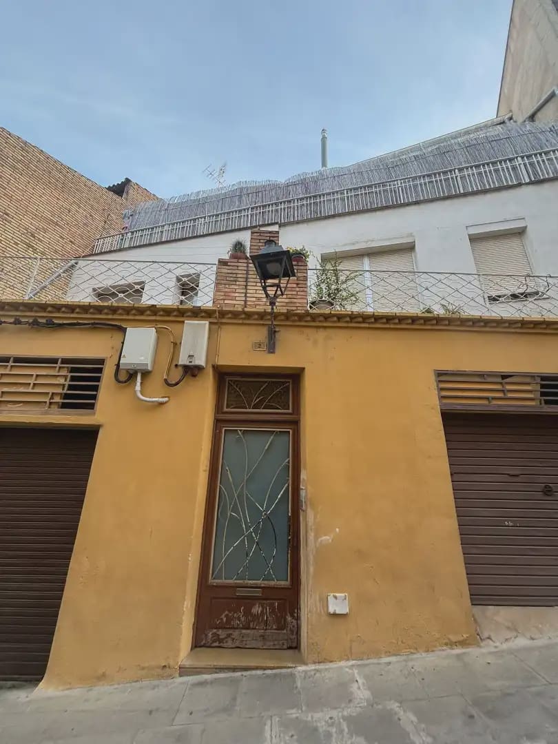 3 slaapkamer Flat te koop in Mora d'Ebre - € 59.000 (Ref: 9781143)