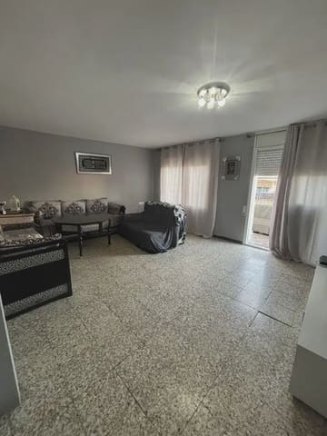 3 slaapkamer Flat te koop in Móra d'Ebre - € 59.000 (Ref: 9781143)