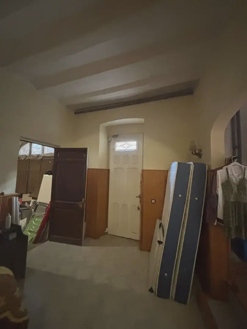 5 slaapkamer Huis te koop in Mora d'Ebre met garage - € 120.000 (Ref: 9781145)