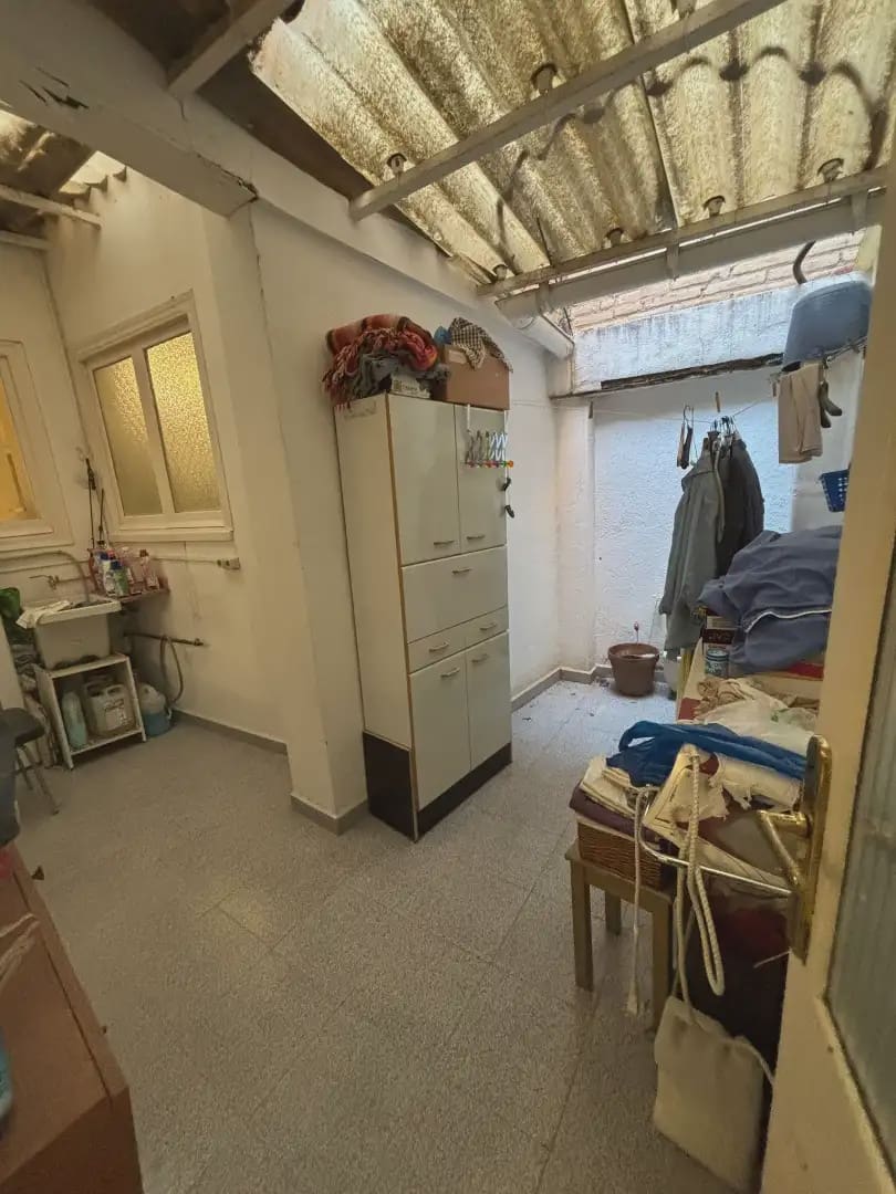 5 slaapkamer Huis te koop in Mora d'Ebre met garage - € 120.000 (Ref: 9781145)