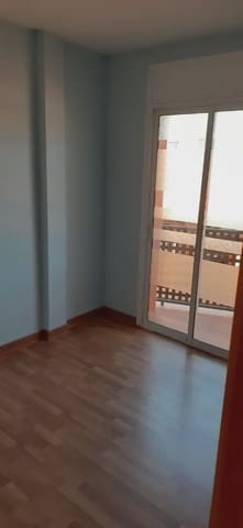 3 slaapkamer Flat te koop in Móra d'Ebre - € 90.000 (Ref: 9781146)