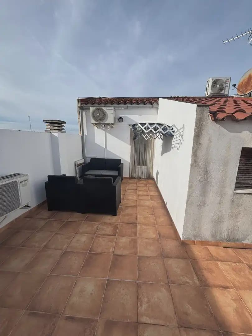 2 slaapkamer Flat te koop in Mora la Nova met garage - € 91.000 (Ref: 9781147)