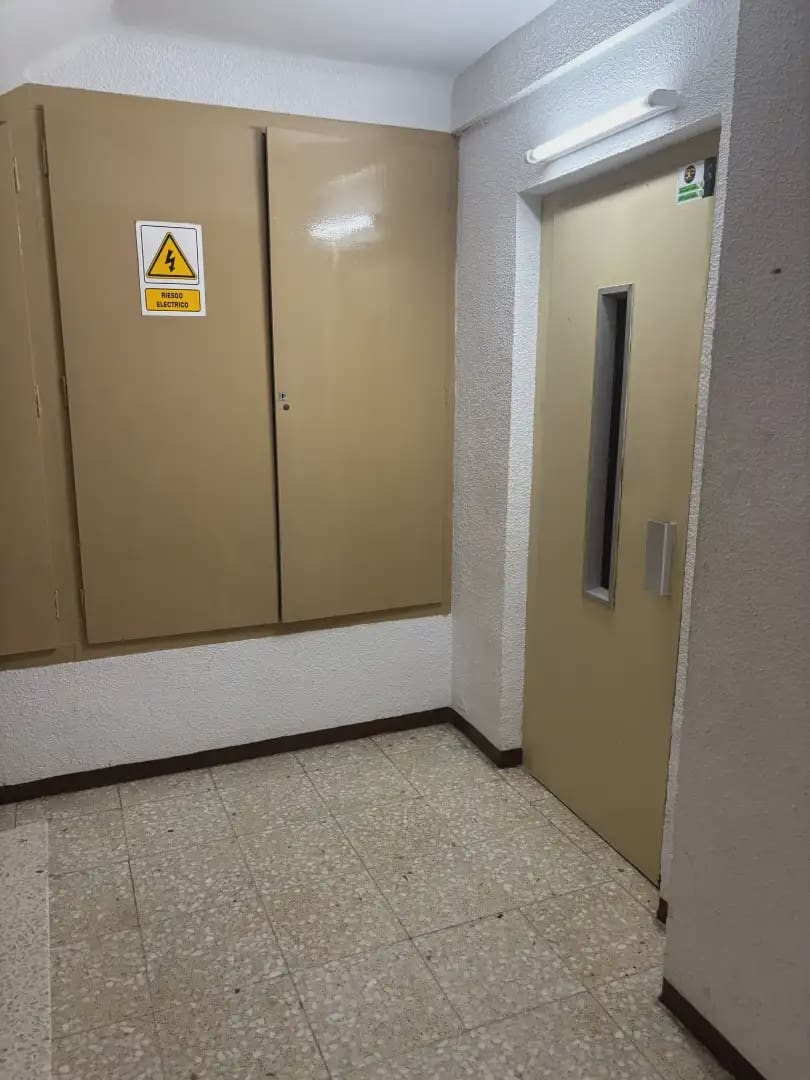 3 slaapkamer Flat te koop in Mora d'Ebre - € 87.000 (Ref: 9781151)