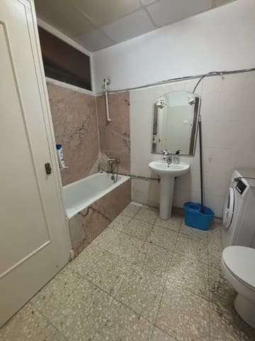 3 slaapkamer Flat te koop in Móra d'Ebre - € 87.000 (Ref: 9781151)