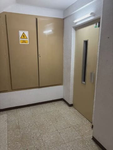 3 slaapkamer Flat te koop in Móra d'Ebre - € 87.000 (Ref: 9781151)