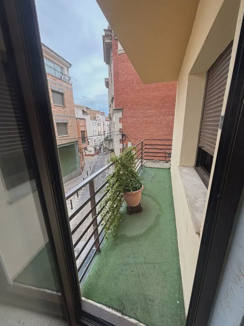 3 slaapkamer Flat te koop in Mora d'Ebre - € 87.000 (Ref: 9781151)