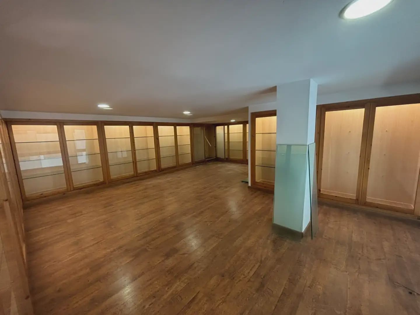 Commercieel te koop in Mora d'Ebre - € 59.750 (Ref: 9781153)