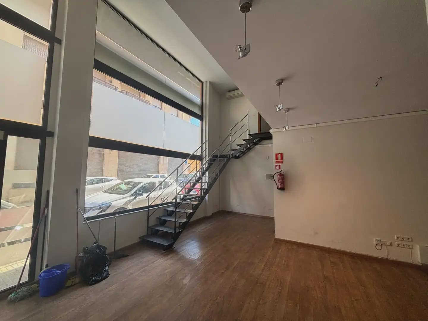 Commercieel te koop in Mora d'Ebre - € 59.750 (Ref: 9781153)