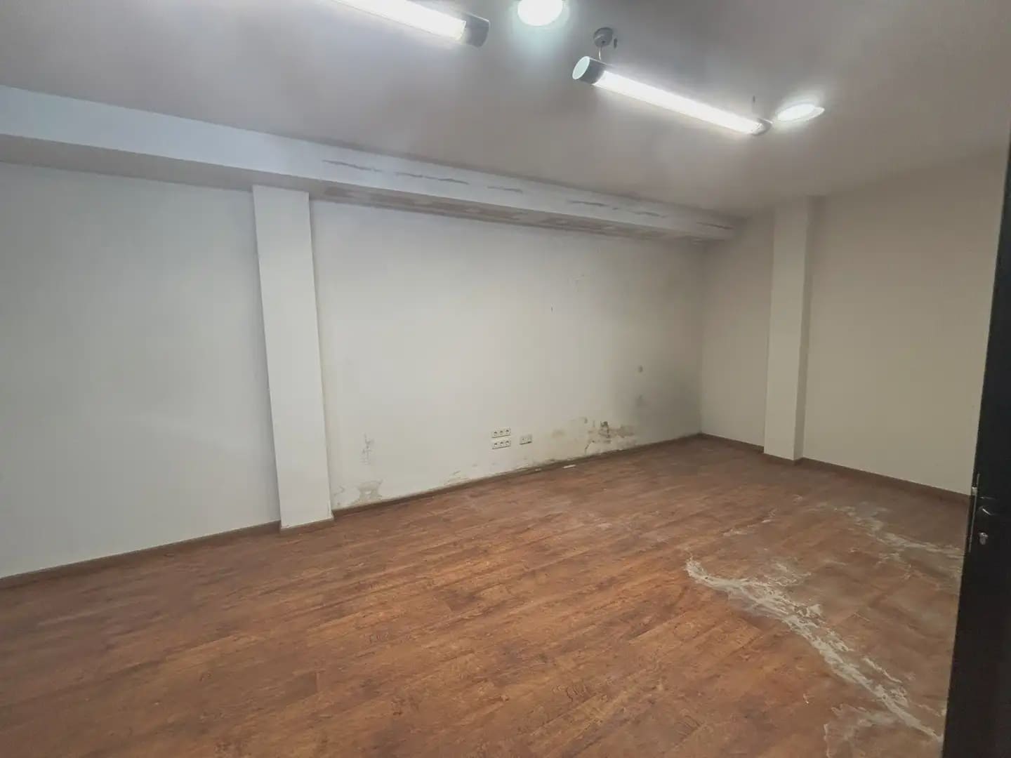 Commercieel te koop in Mora d'Ebre - € 59.750 (Ref: 9781153)