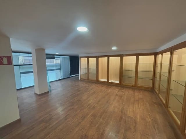 Commercieel te koop in Móra d'Ebre - € 59.750 (Ref: 9781153)