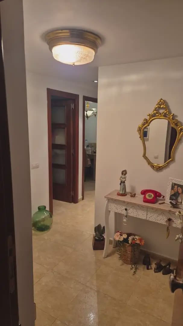 3 bedroom Flat for sale in Mora d'Ebre with garage - € 155,000 (Ref: 9818620)