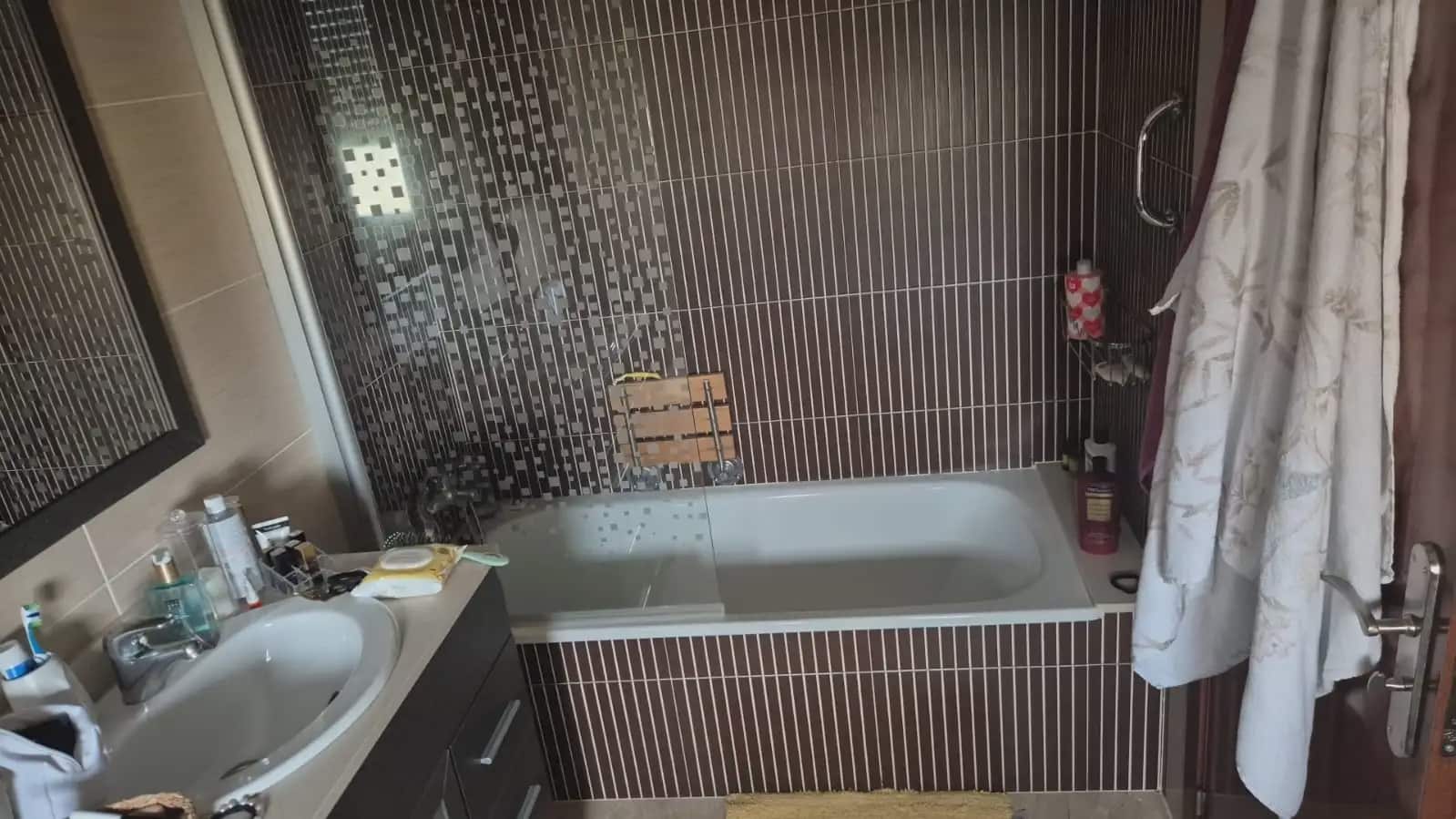 3 bedroom Flat for sale in Mora d'Ebre with garage - € 155,000 (Ref: 9818620)