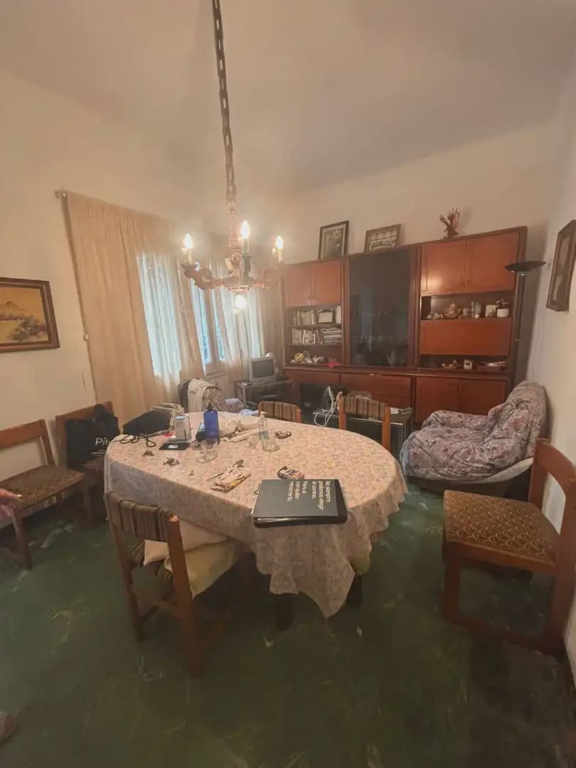 3 soveværelse Rækkehus til salg i Flix med garage - € 34.000 (Ref: 9862101)