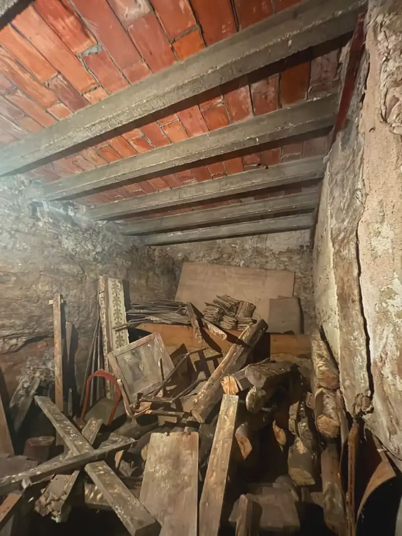 3 soveværelse Rækkehus til salg i Flix med garage - € 34.000 (Ref: 9862101)