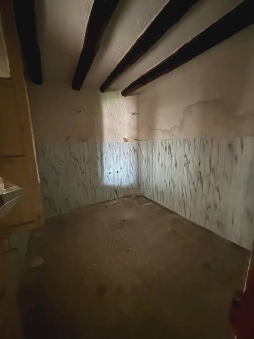 10 soverom Hus til salgs i Mora la Nova - € 46 000 (Ref: 9891412)