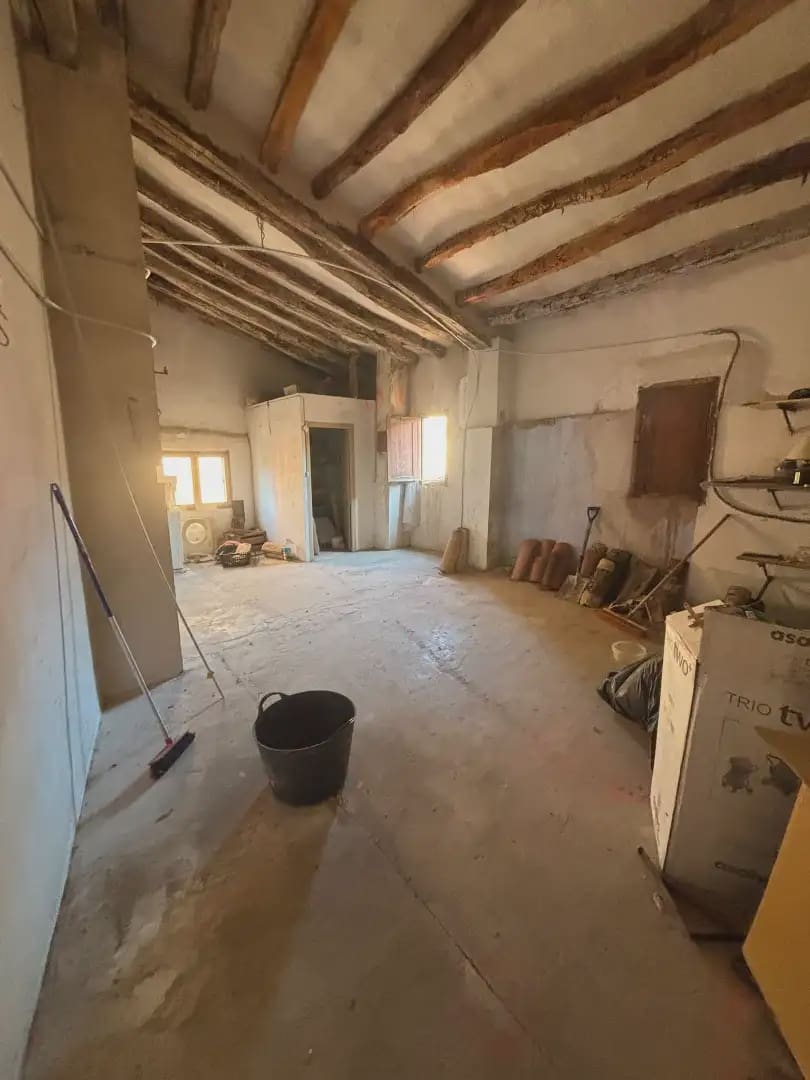 Casa de 3 habitaciones en Benissanet en venta - 47.000 € (Ref: 9891413)