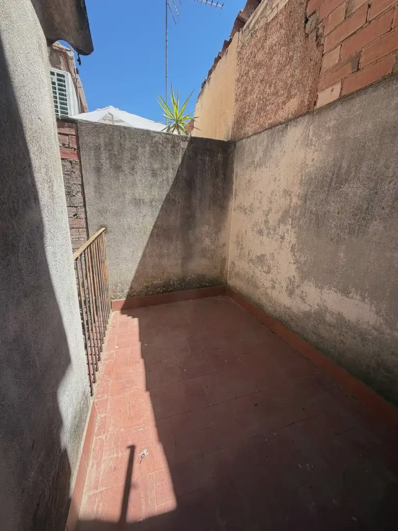 4 slaapkamer Huis te koop in Garcia met garage - € 37.000 (Ref: 9946346)