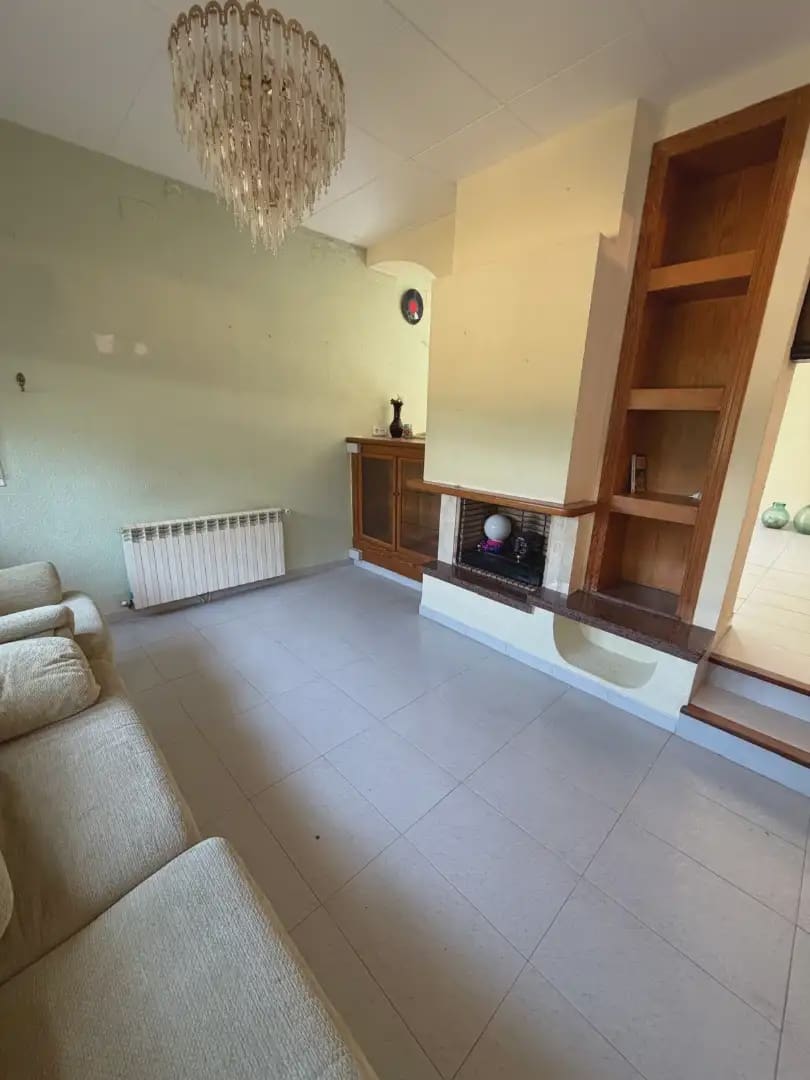 5 Zimmer Doppelhaus zu verkaufen in Mora la Nova mit Garage - 169.750 € (Ref: 9950084)