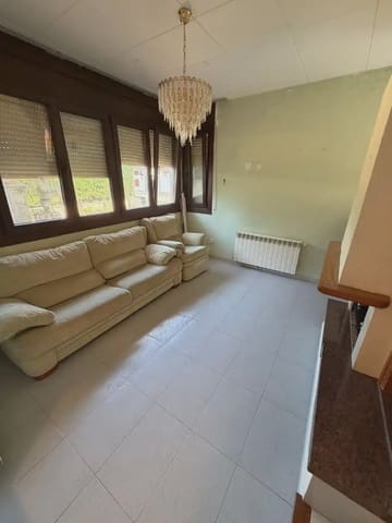 5 quarto Moradia Geminada para venda em Móra la Nova com garagem - 169 750 € (Ref: 9950084)