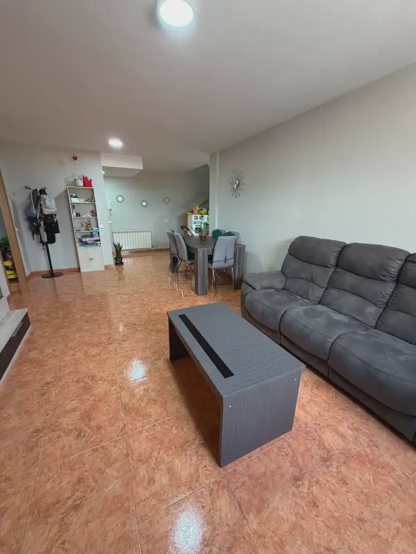 3 bedroom Flat for sale in Mora la Nova - € 120,000 (Ref: 9958307)