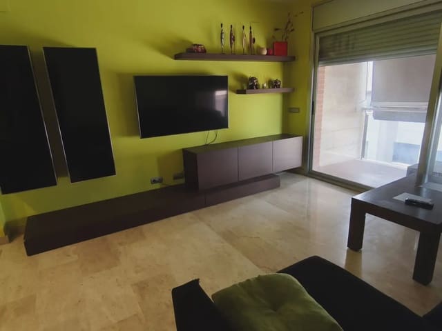 3 chambre Appartement à vendre à Móra d'Ebre avec piscine garage - 115 000 € (Ref: 9964191)