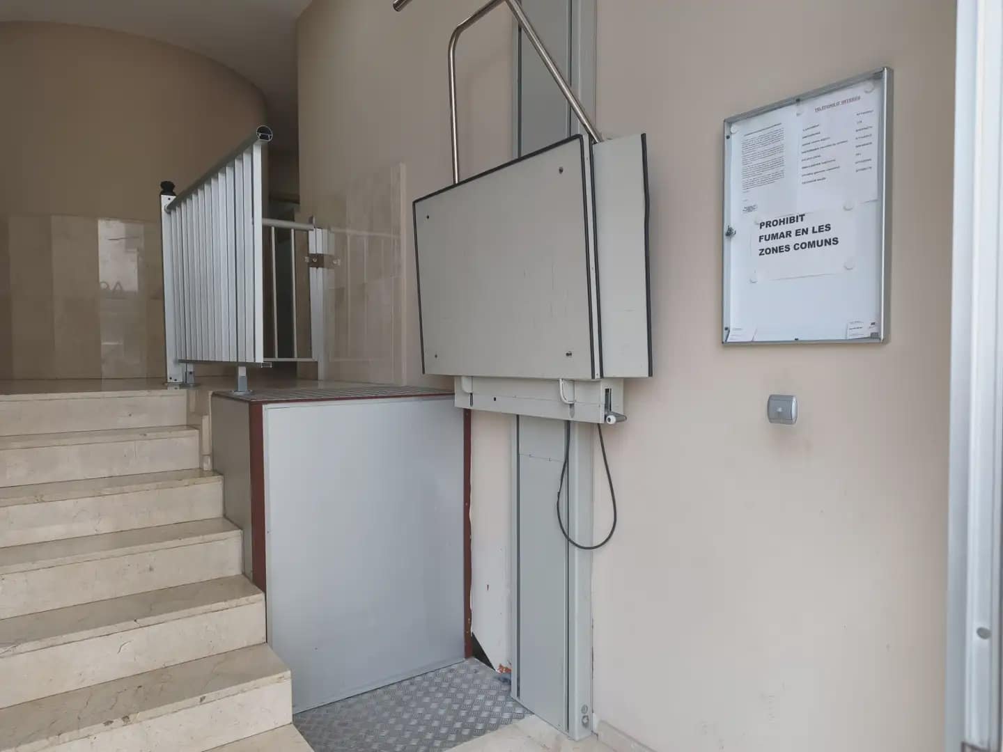 3 chambre Appartement à vendre à Mora d'Ebre avec piscine garage - 115 000 € (Ref: 9964191)