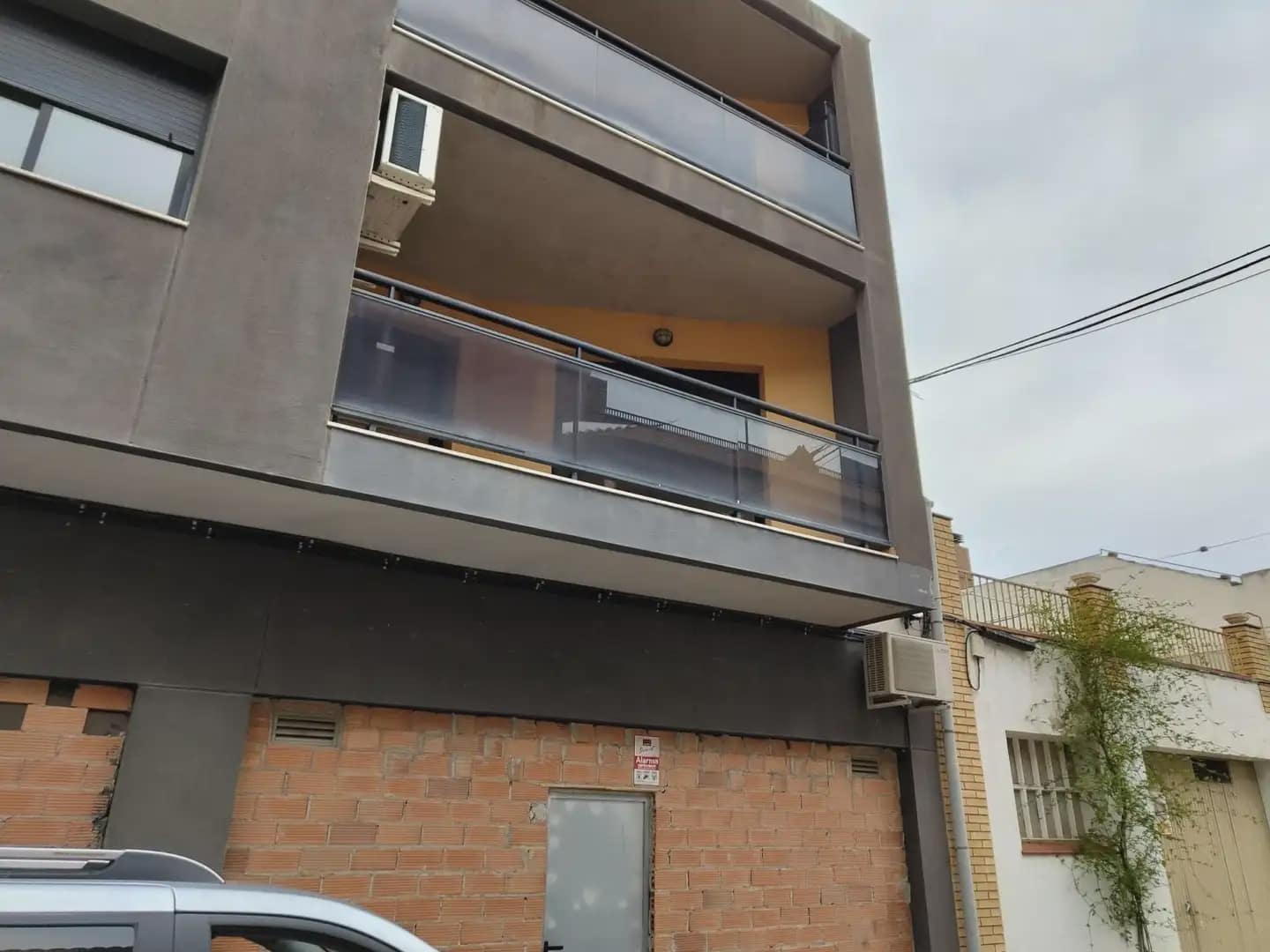 3 slaapkamer Flat te koop in Mora la Nova - € 86.000 (Ref: 9964532)