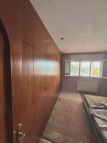 3 soverom Finca/Herregård til salgs i Ginestar med svømmebasseng garasje - € 375 000 (Ref: 9975848)