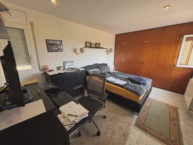 3 soverom Finca/Herregård til salgs i Ginestar med svømmebasseng garasje - € 375 000 (Ref: 9975848)