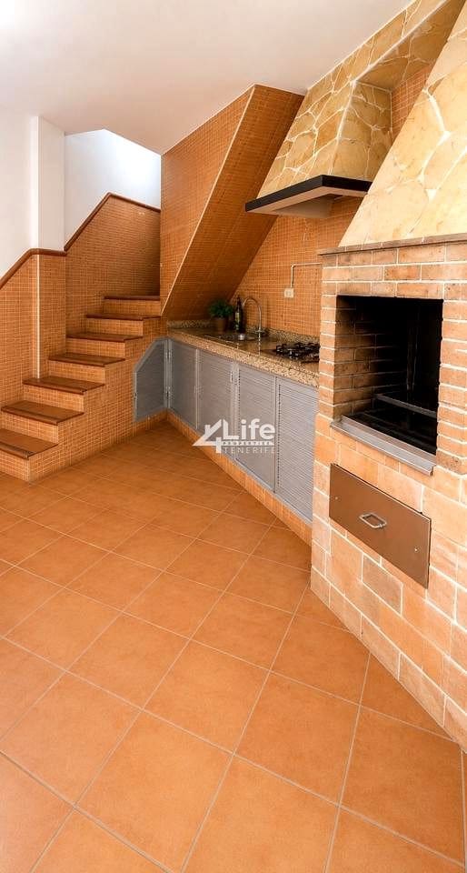 2 chambre Villa/Maison à vendre à Santiago del Teide avec piscine garage - 465 000 € (Ref: 10025069)