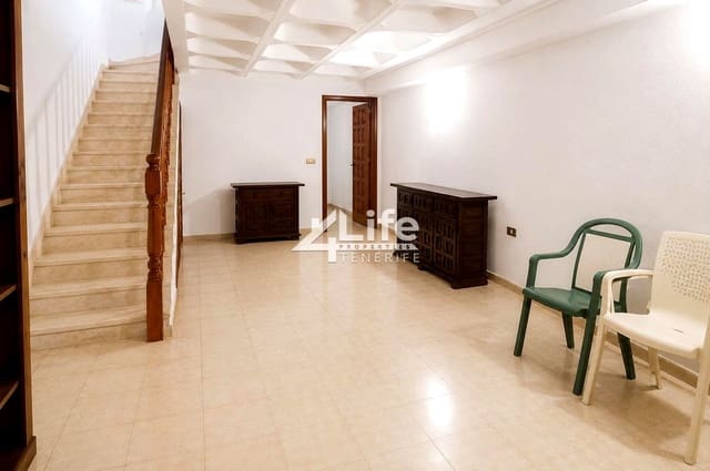 2 chambre Villa/Maison à vendre à Puerto Santiago, Santiago del Teide avec piscine garage - 465 000 € (Ref: 10025069)
