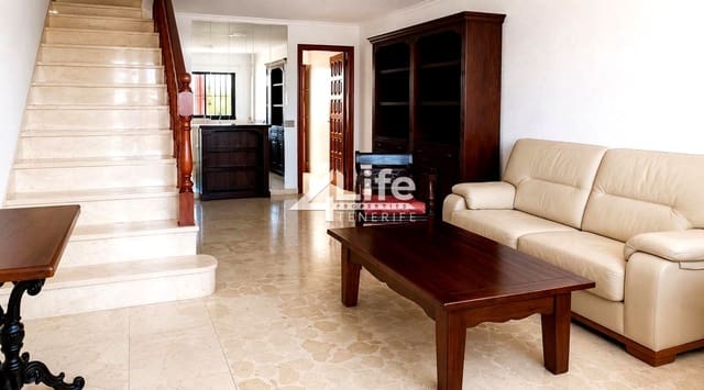 2 chambre Villa/Maison à vendre à Puerto Santiago, Santiago del Teide avec piscine garage - 465 000 € (Ref: 10025069)
