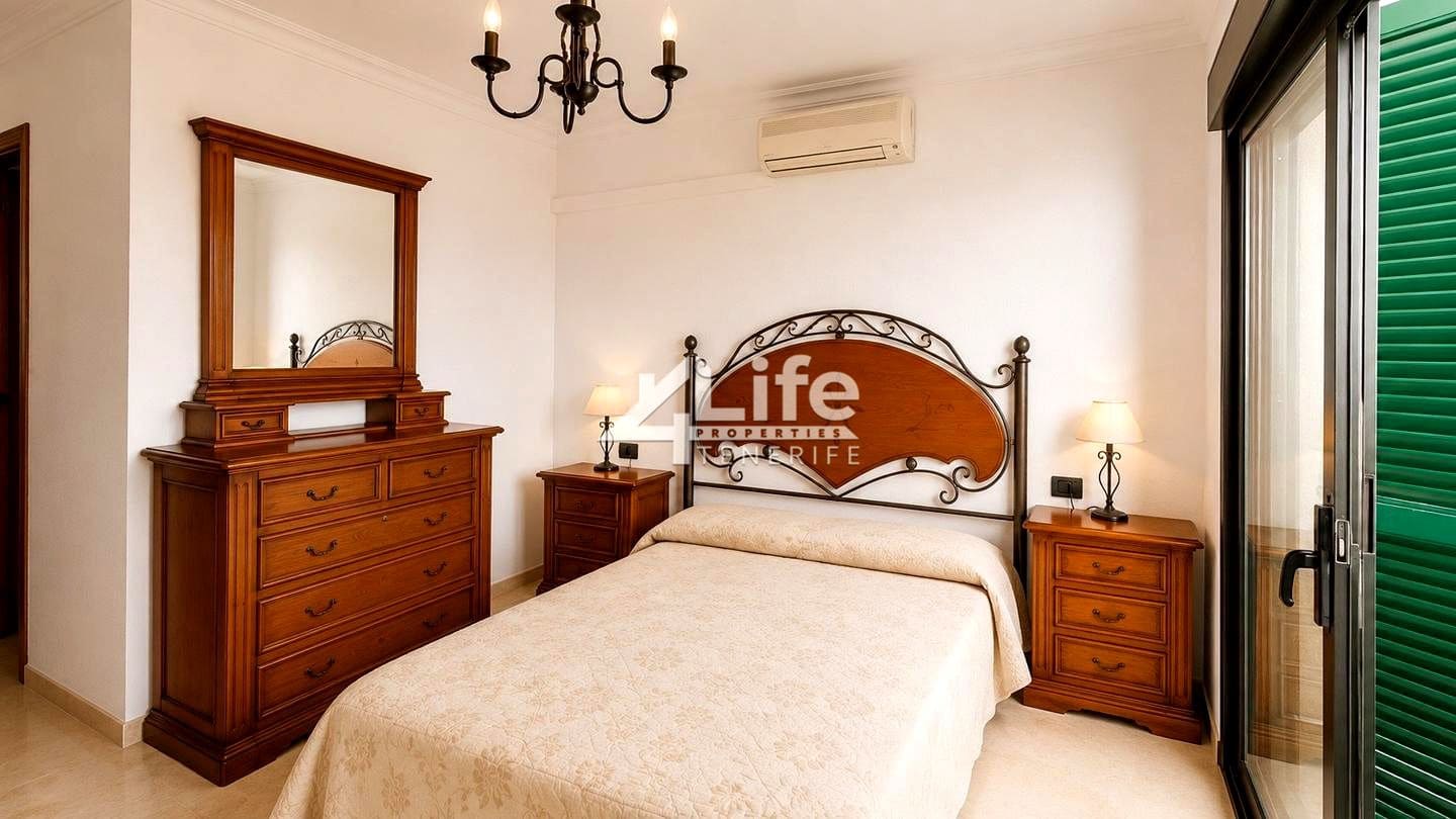 2 chambre Villa/Maison à vendre à Santiago del Teide avec piscine garage - 465 000 € (Ref: 10025069)