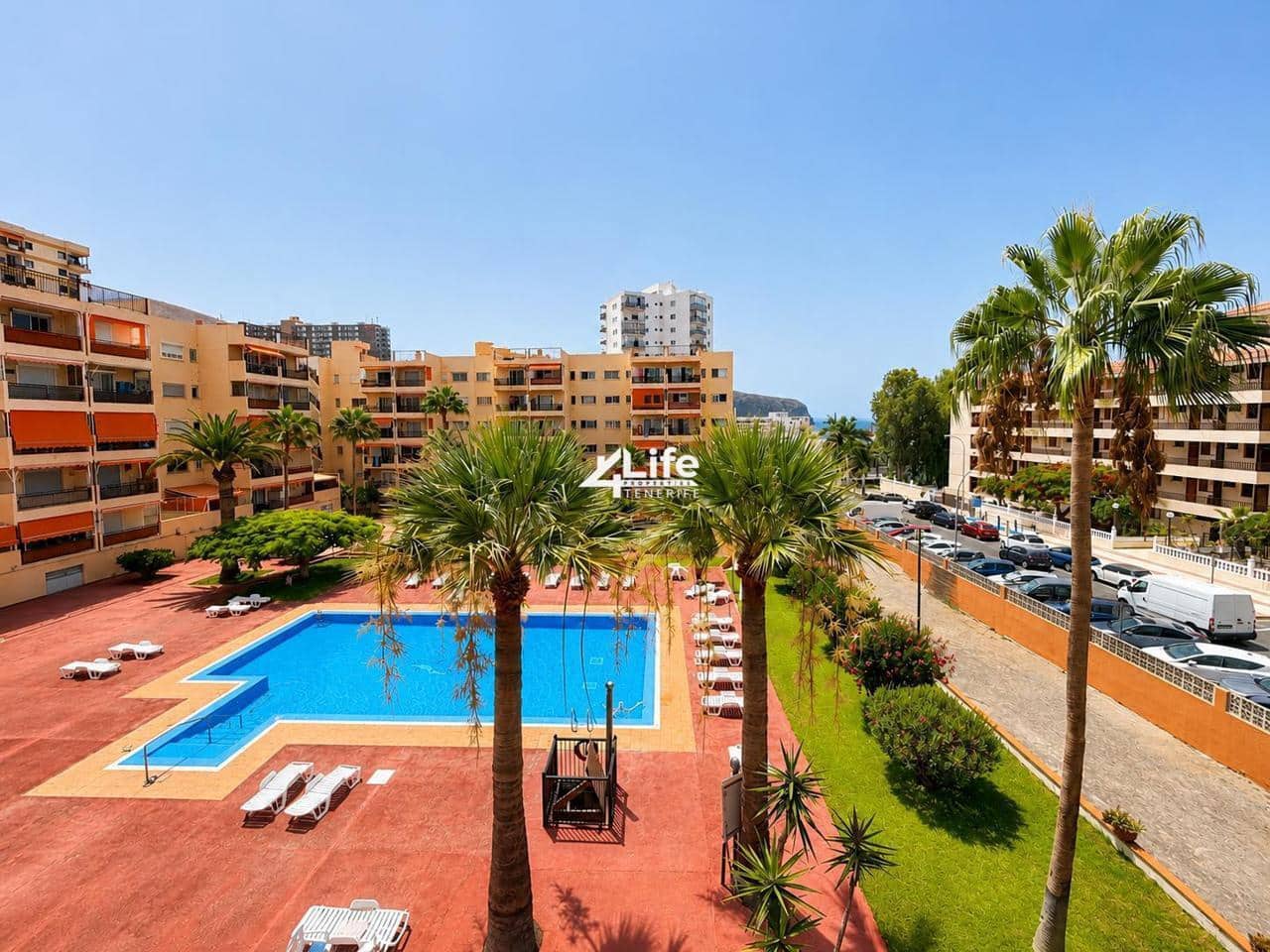 1 sypialnia Mieszkanie na sprzedaż w Los Cristianos z basenem garażem - 349 900 € (Ref: 10044274)