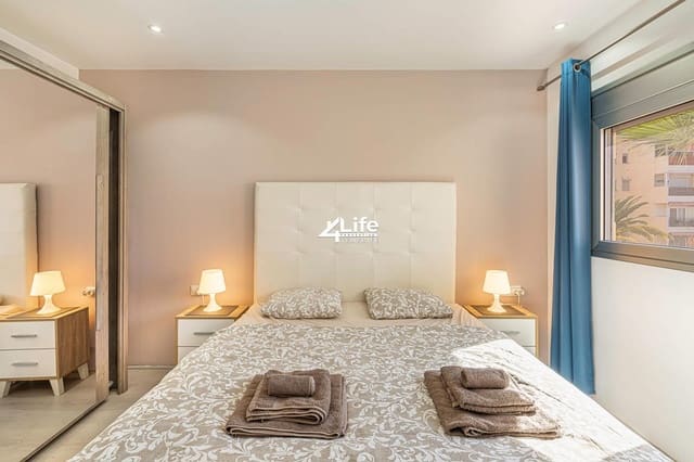 1 soveværelse Lejlighed til salg i Los Cristianos, Arona med swimmingpool garage - € 334.900 (Ref: 10044274)