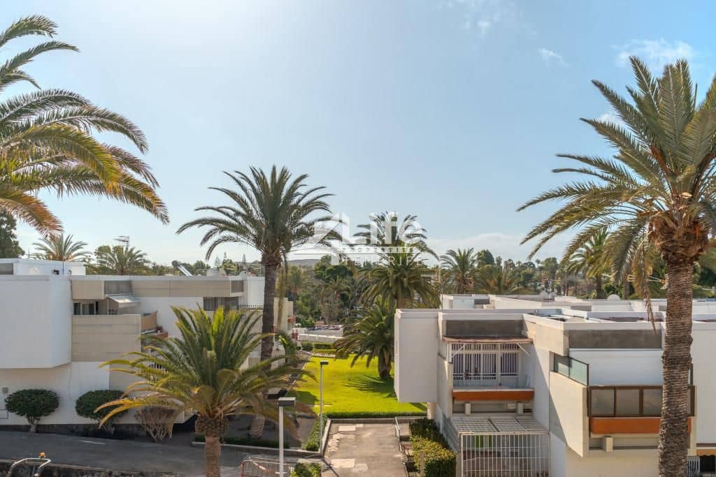 1 Zimmer Wohnung zu verkaufen in Costa del Silencio mit Pool Garage - 219.000 € (Ref: 10048513)