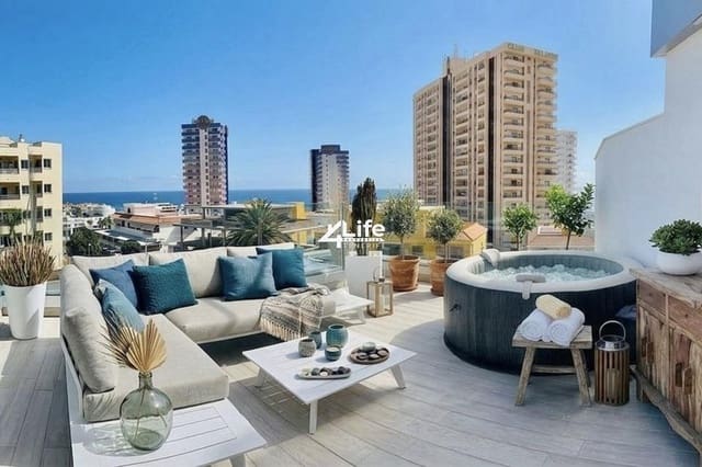 2 soverom Leilighet til salgs i Playa Paraiso, Adeje med svømmebasseng garasje - € 650 000 (Ref: 10090977)