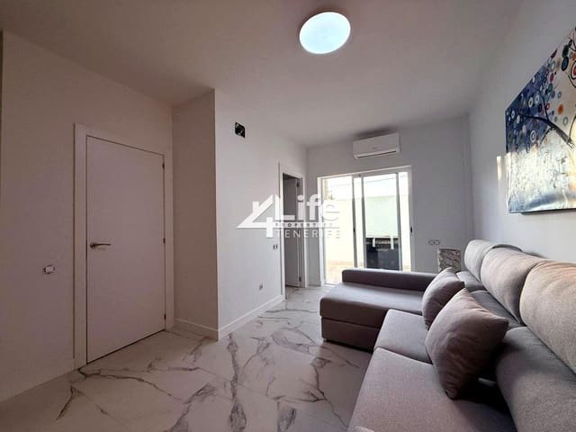 Appartement de 1 chambre à louer à Guargacho - 850 € (Ref: 10101542)
