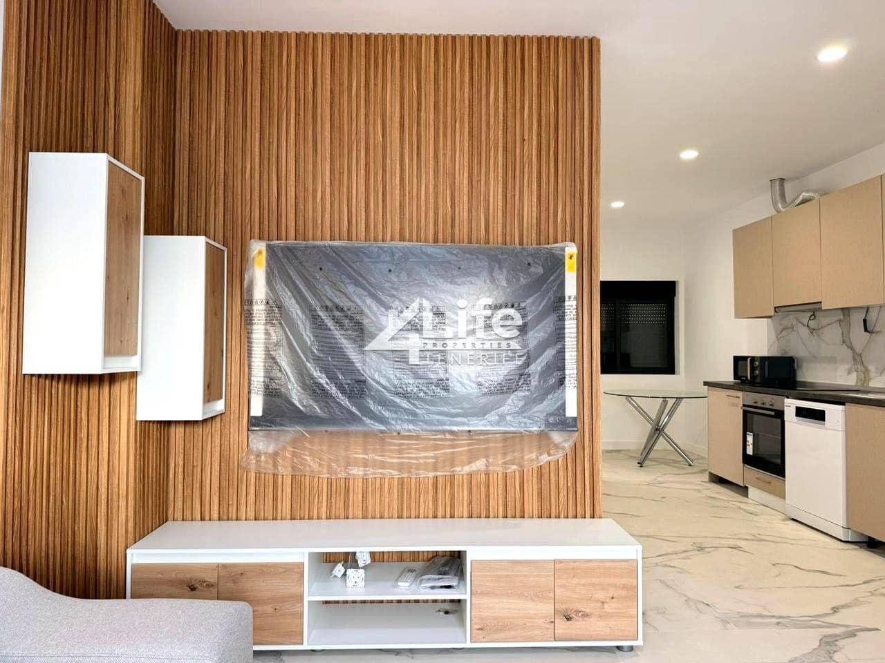 Appartement de 1 chambre à louer à Guargacho - 850 € (Ref: 10101542)